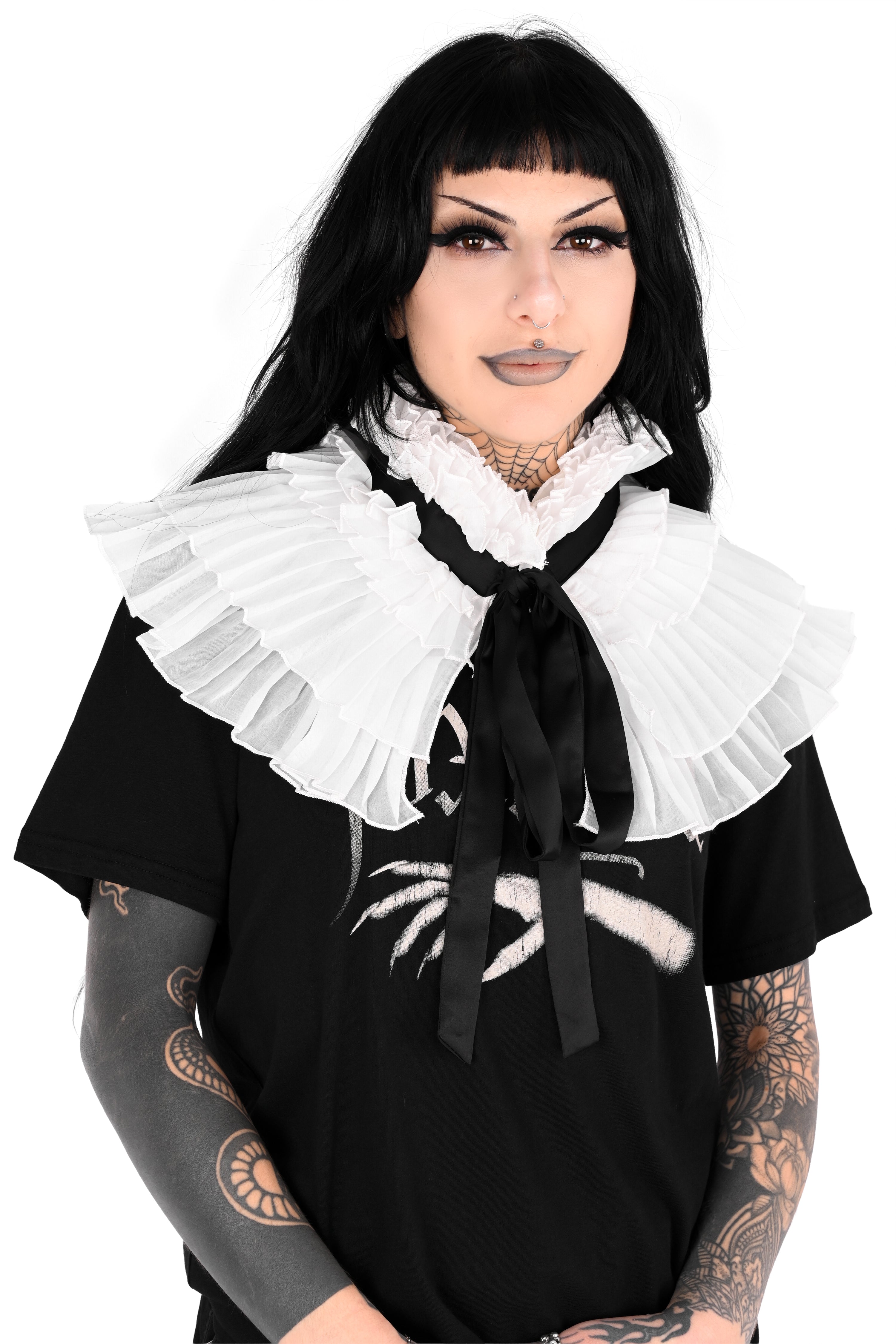 White Ruffle Collar – FOXBLOOD