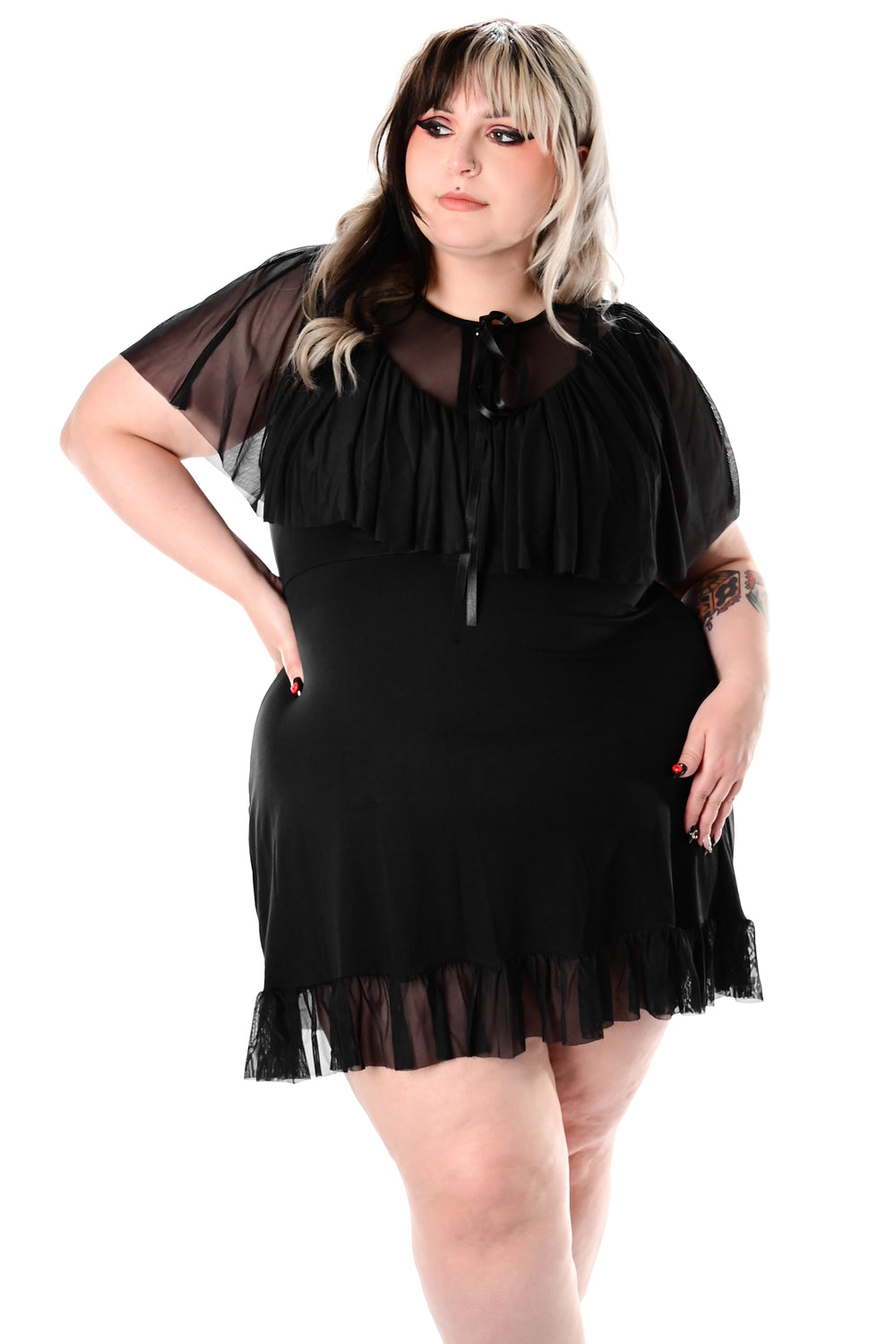 Foxblood Morticia Maxi Mekko Musta