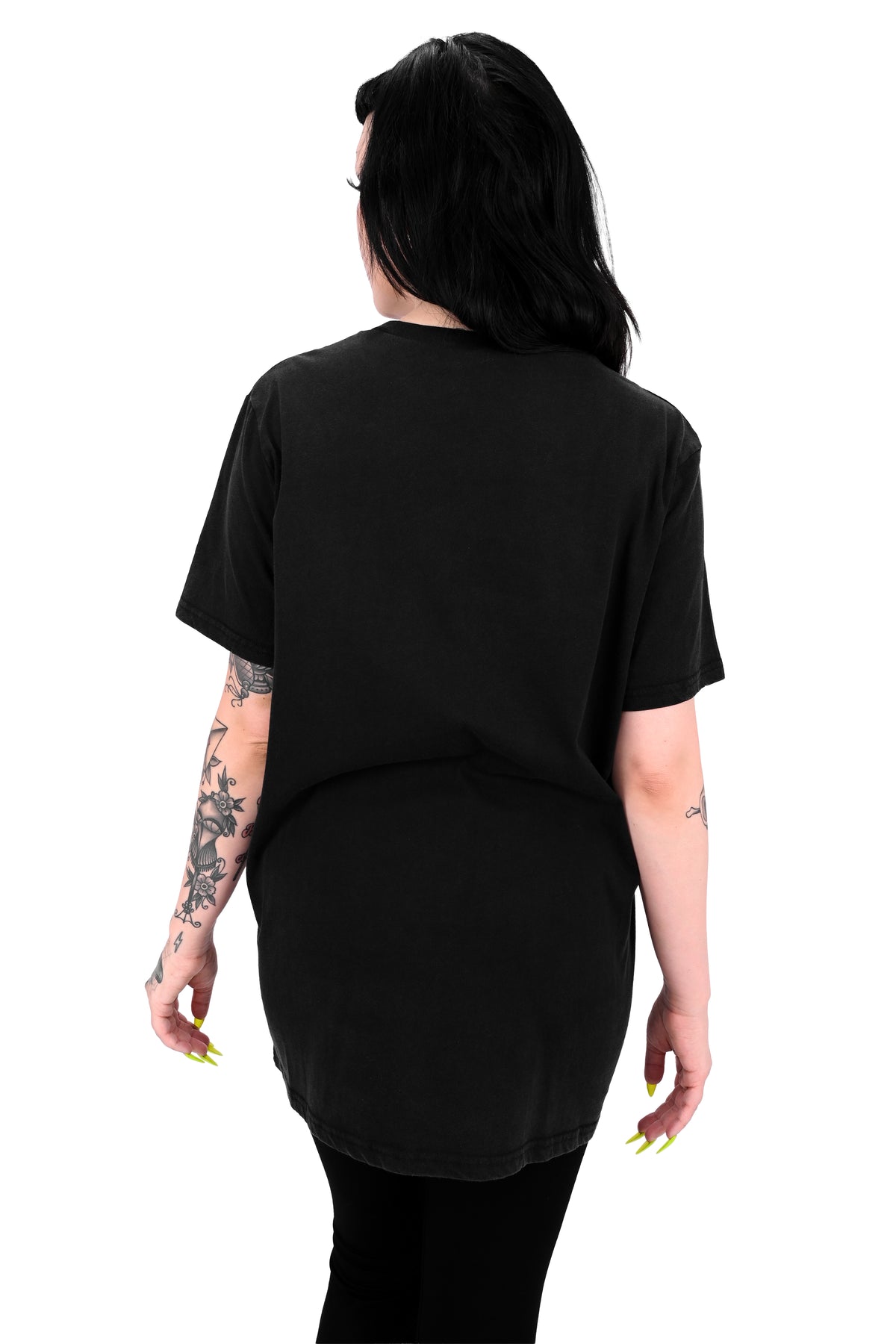 vintage black tee feature a haunted house with ghosts and two trick or treaters